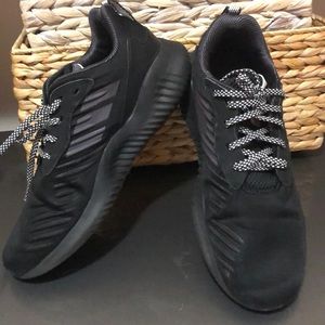 Adidas Alpha3 Ounce Men’s Black shoes size 6.5